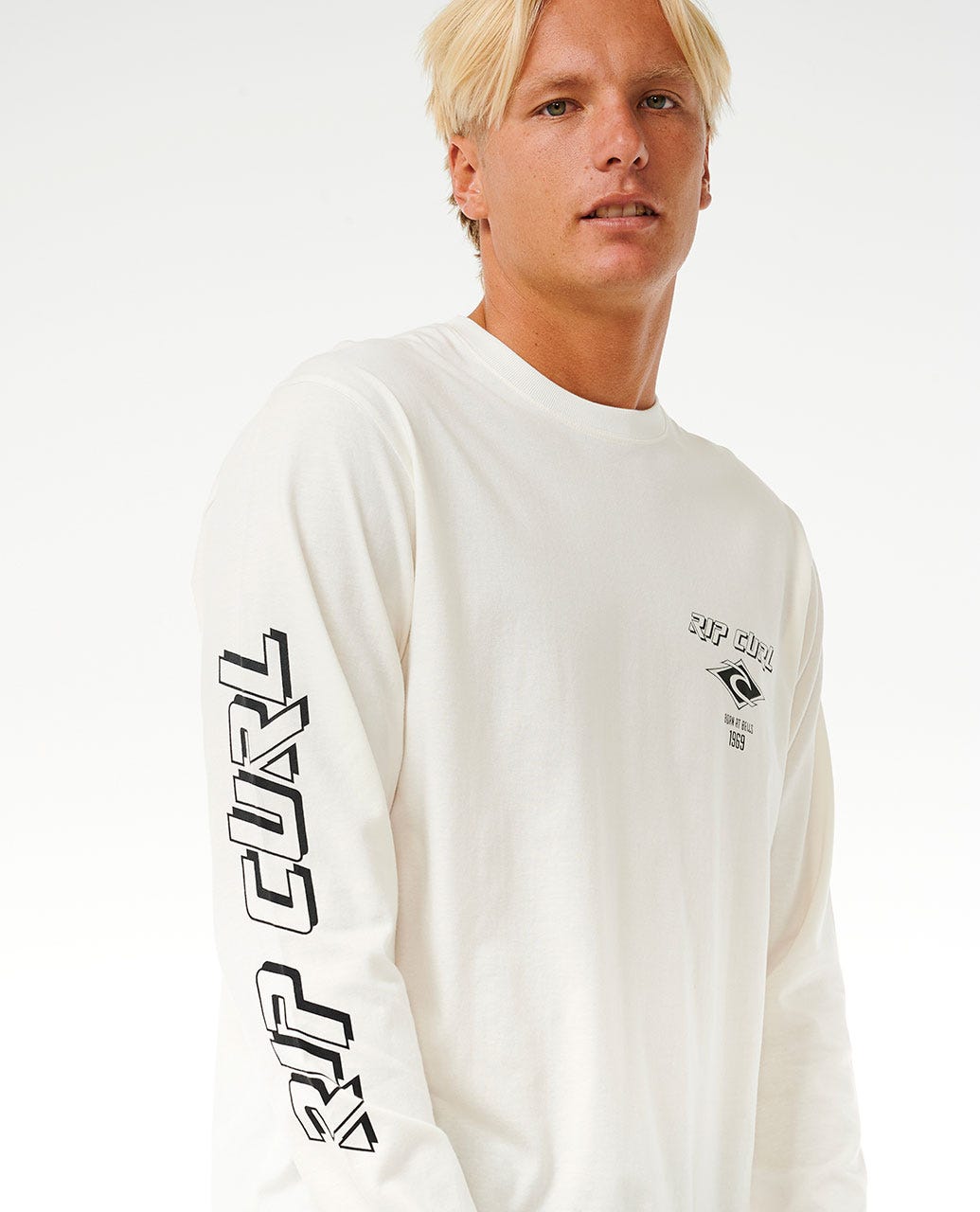 Rip Curl Men Fade Out Icon Long Sleeve Relaxed Tee