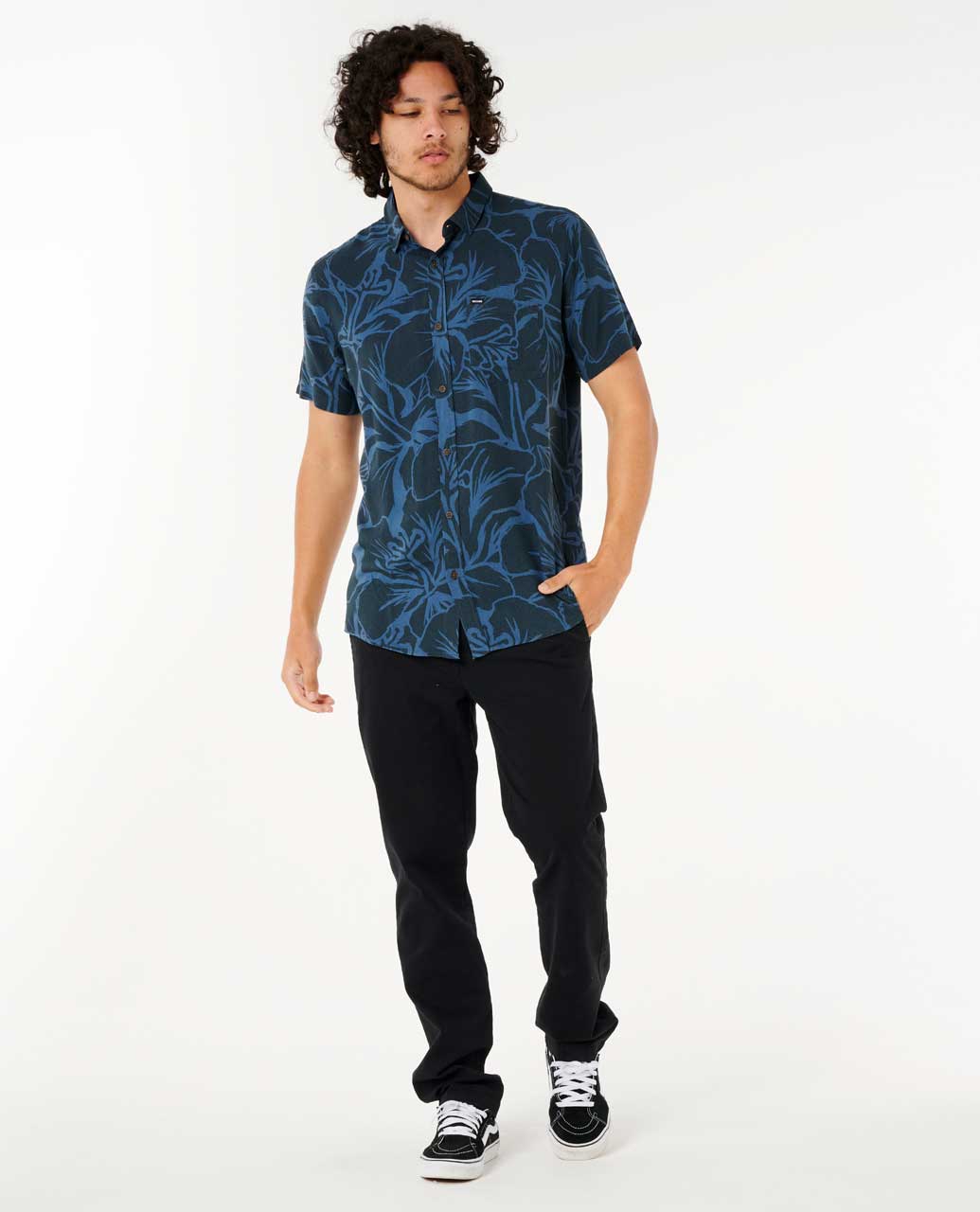 Rip Curl Men Artist Of The Search - Cody Welsh Short Sleeve Shirt