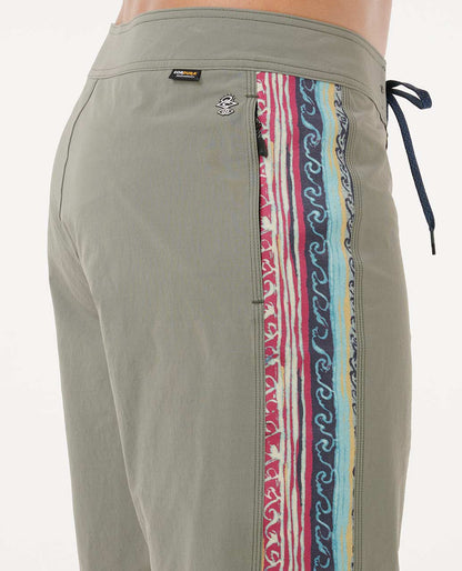 Rip Curl Men Mirage 3-2-One Ultimate 19" Boardshort
