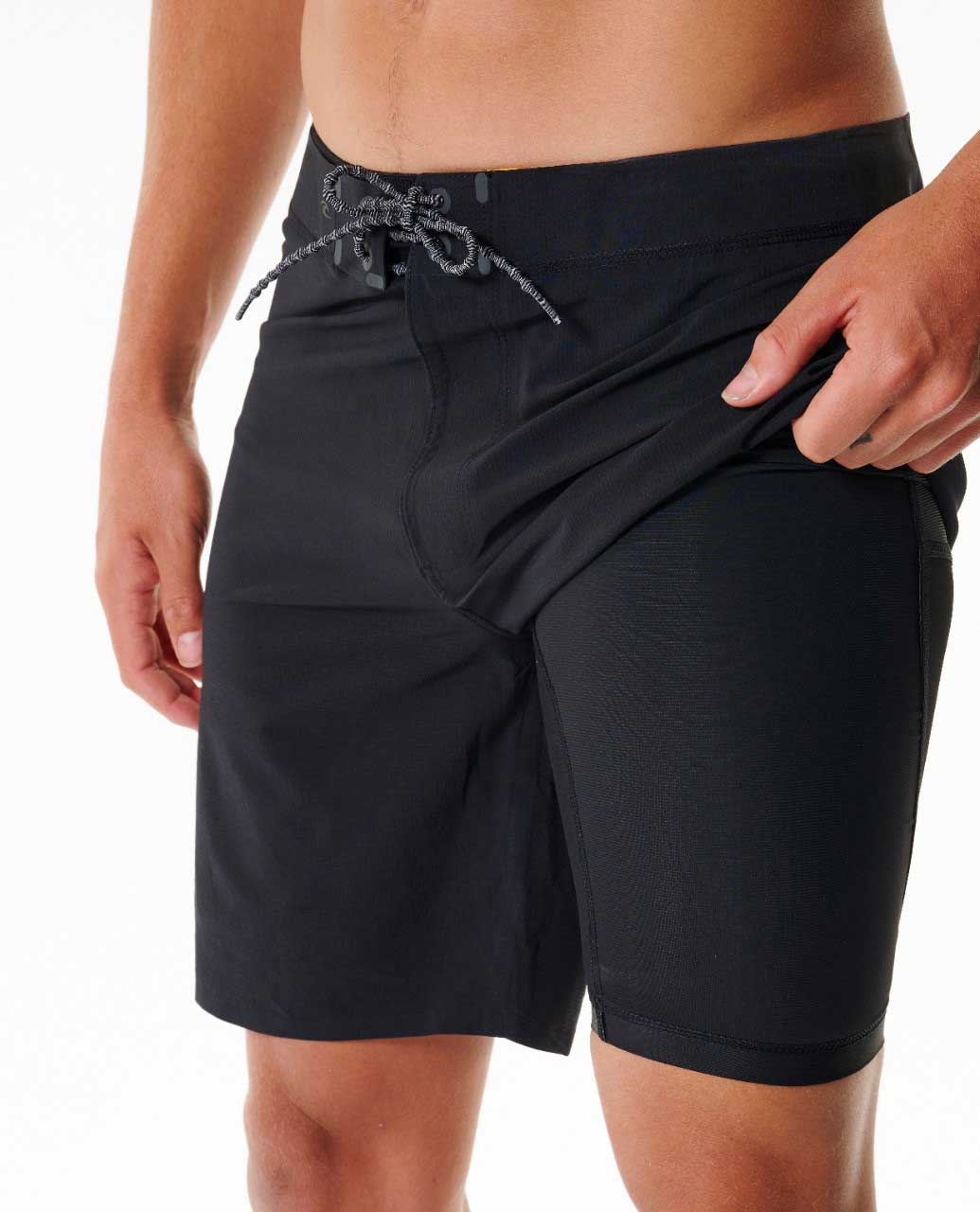 Rip Curl Men Mirage Activate Compression Liner Ultimate 19" Boardshort