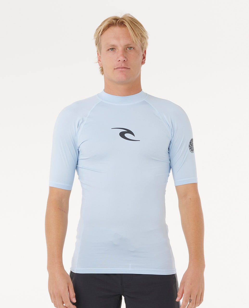 Rip Curl Men Waves UPF50 Performance Short Sleeve Rash Guard