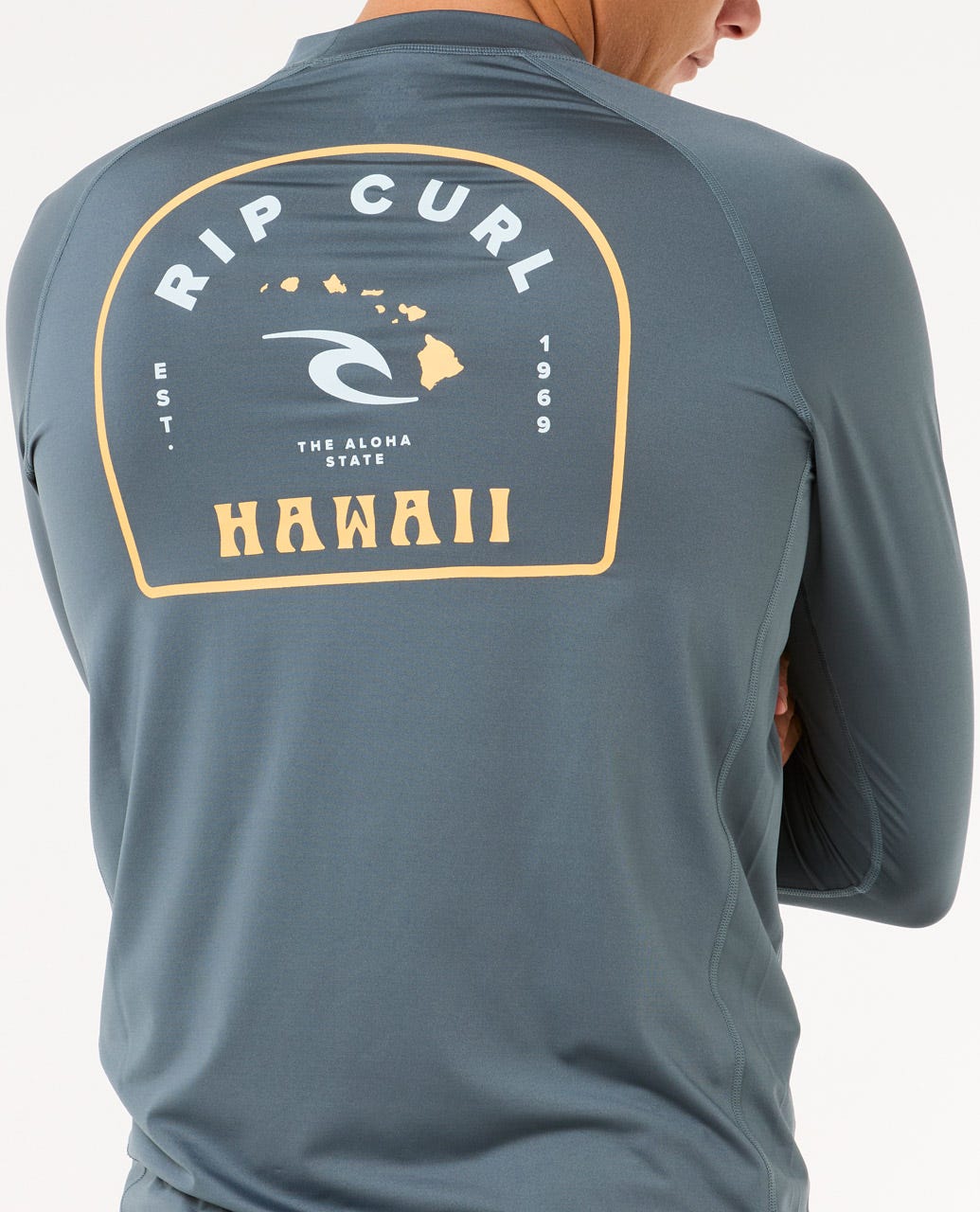 Rip Curl Men Island Vibe UPF Long Sleeve Rash Guard
